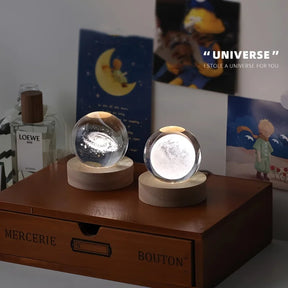 Astronaut 3D Solar System Crystal Ball with LED Lighting Ball Laser Carved Glass - Perfect Gift For Decor